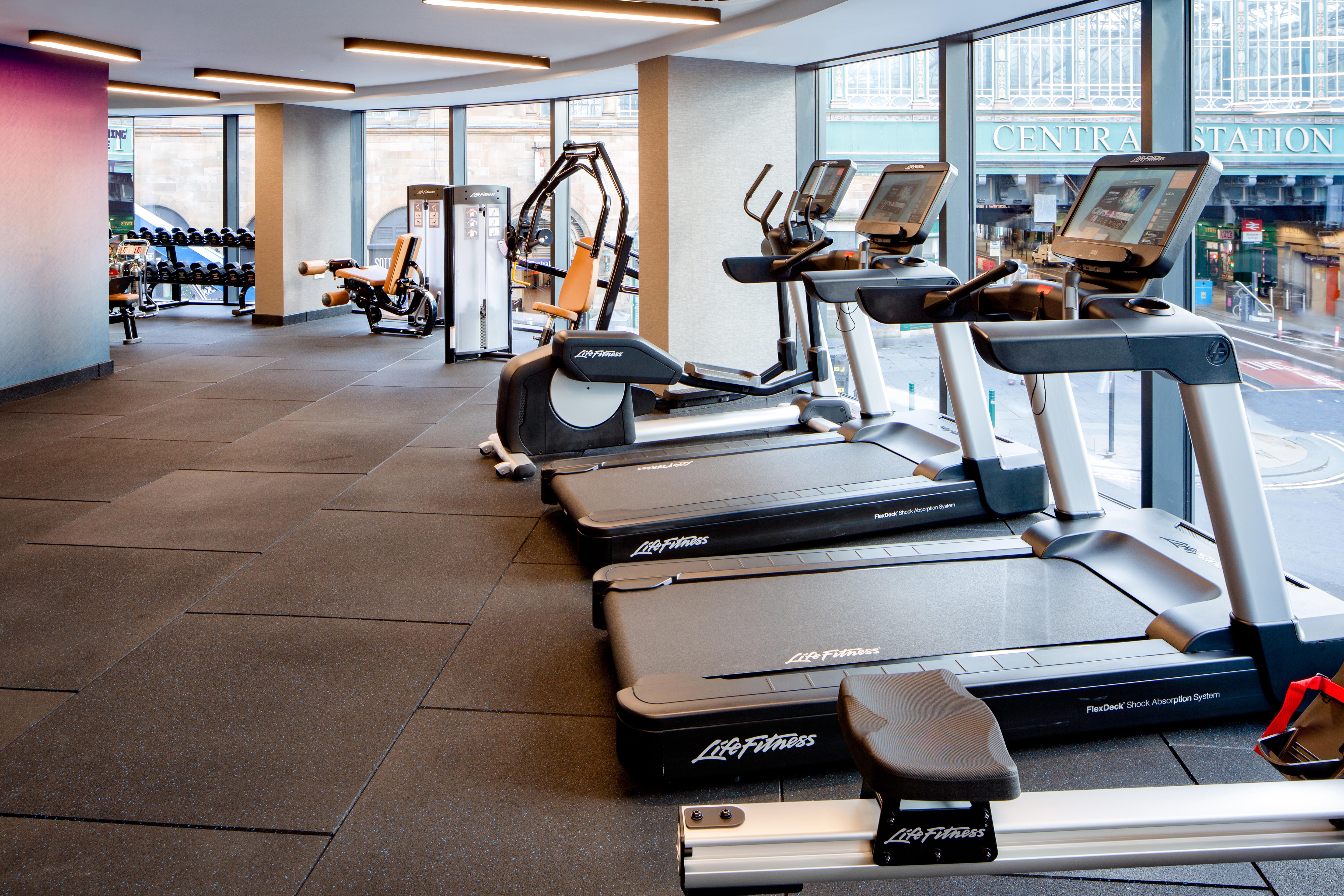 Yotel Glasgow Exteriér fotografie Life Fitness